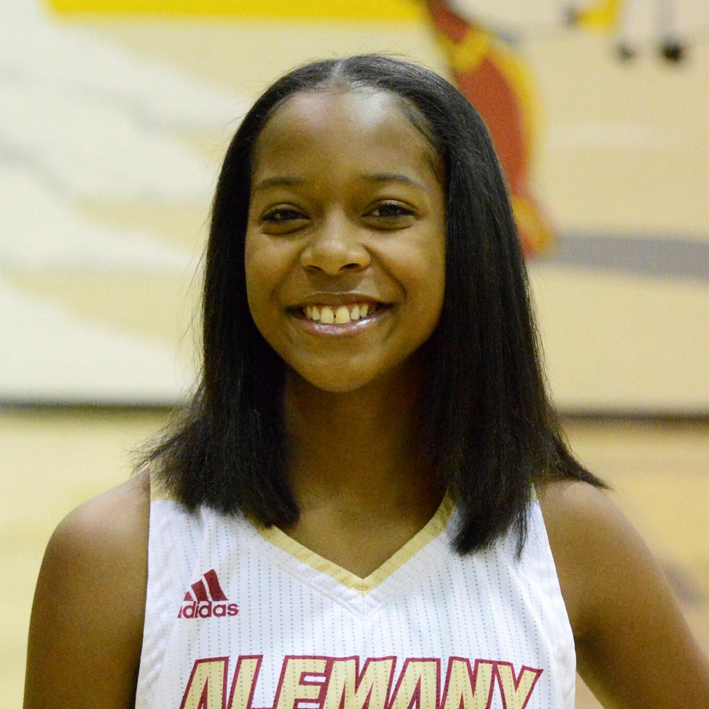 Niani Shields