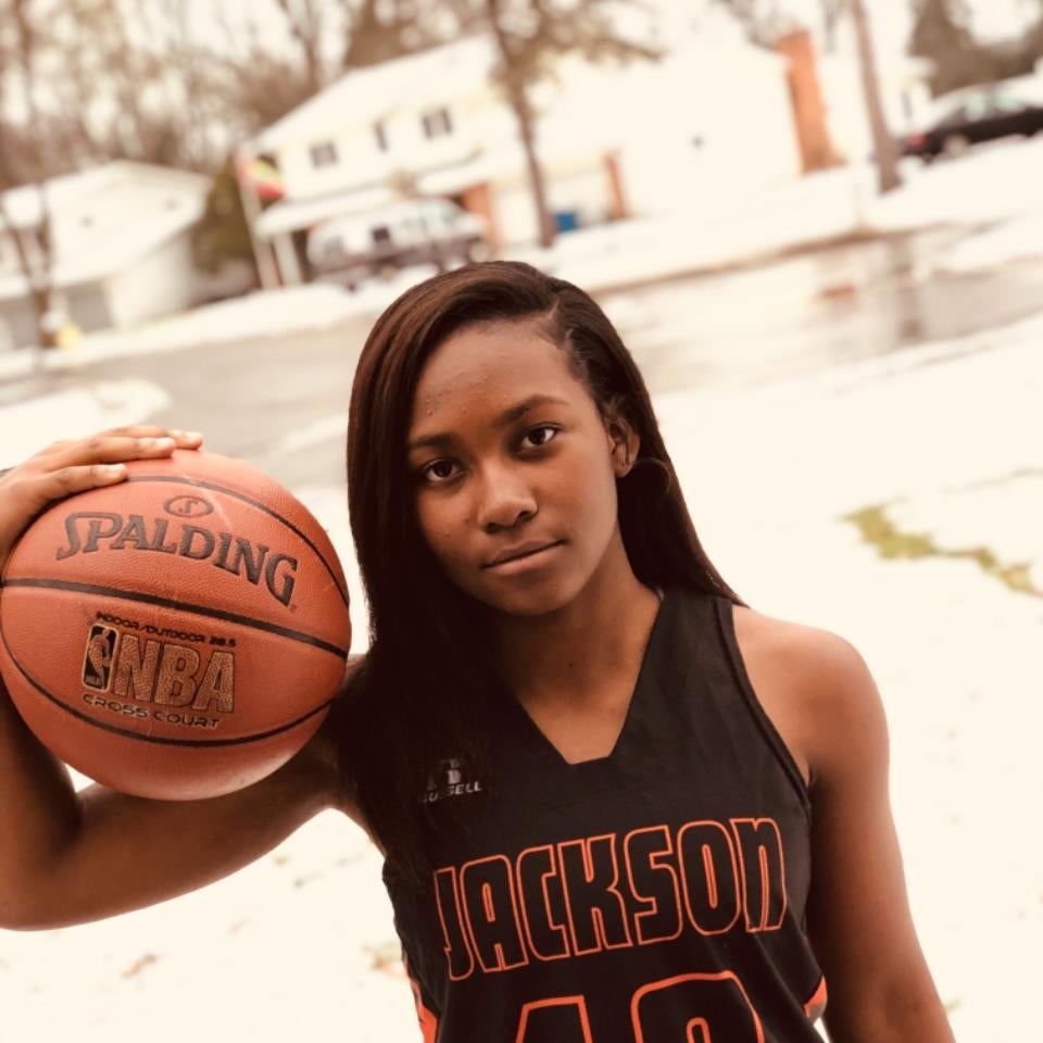 Dharyauna (maya) pierce