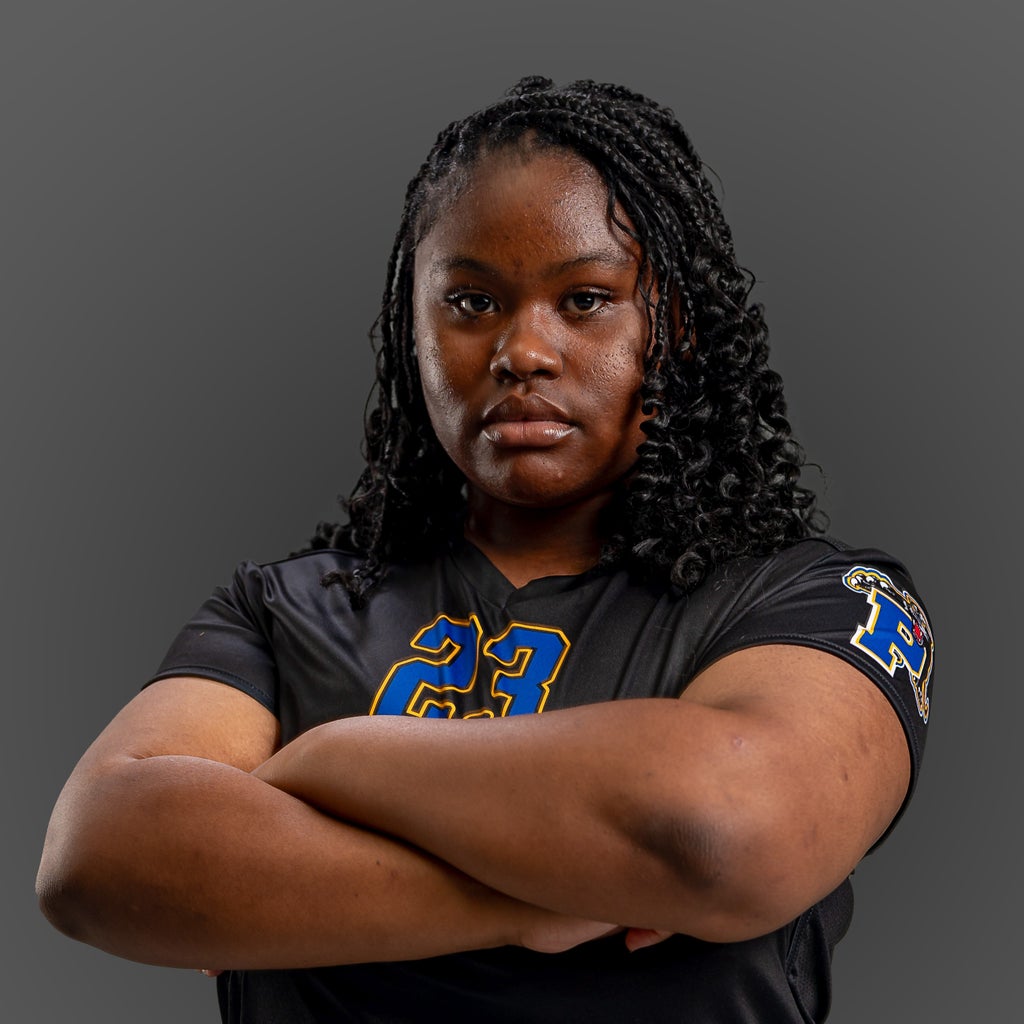 Kamaria English mugshot