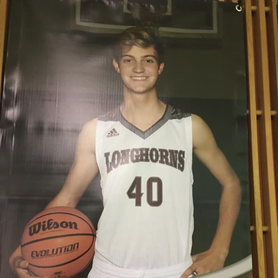 CARSON HAMRO