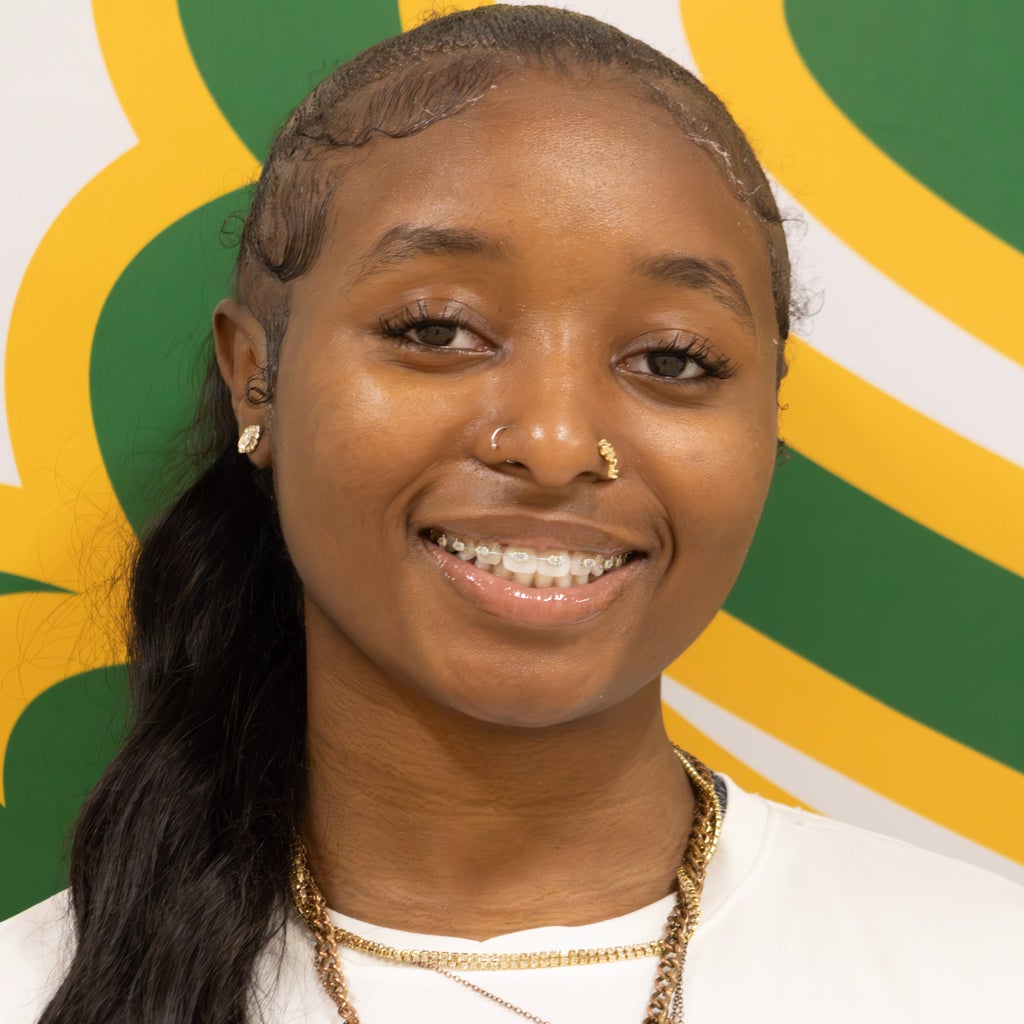 Jazzanae Holmes mugshot