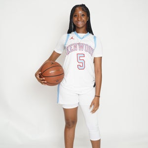 E'Niyah James