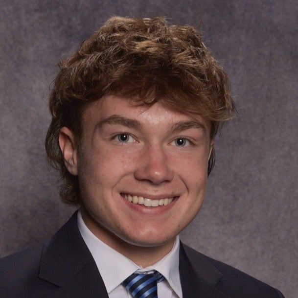 Carson Hoewe