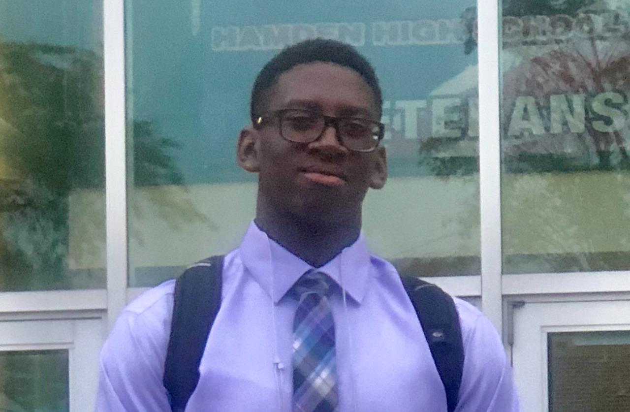 Darius Mills mugshot