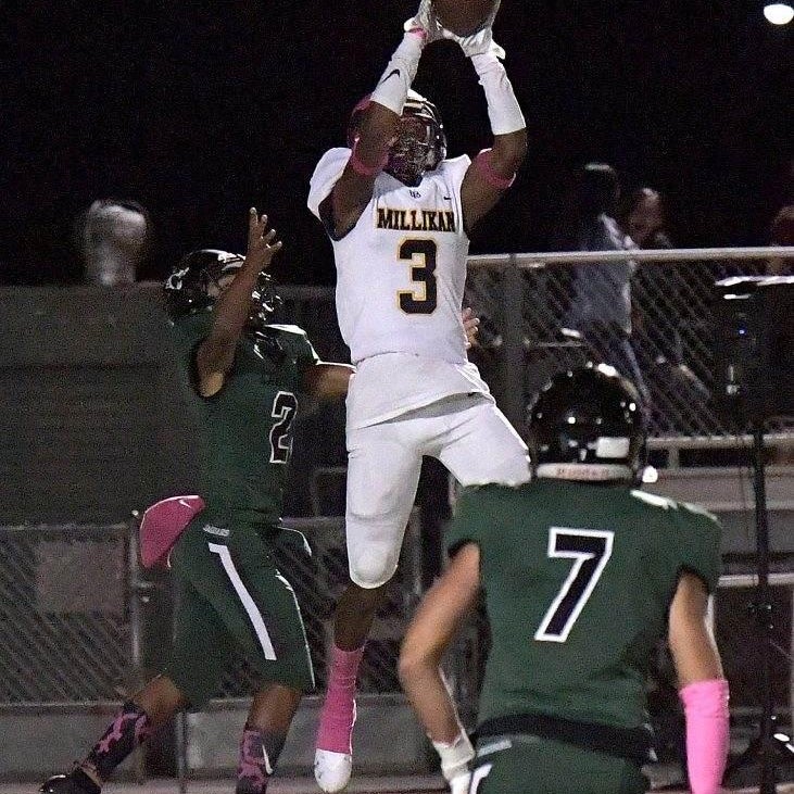 Ezavier Staples