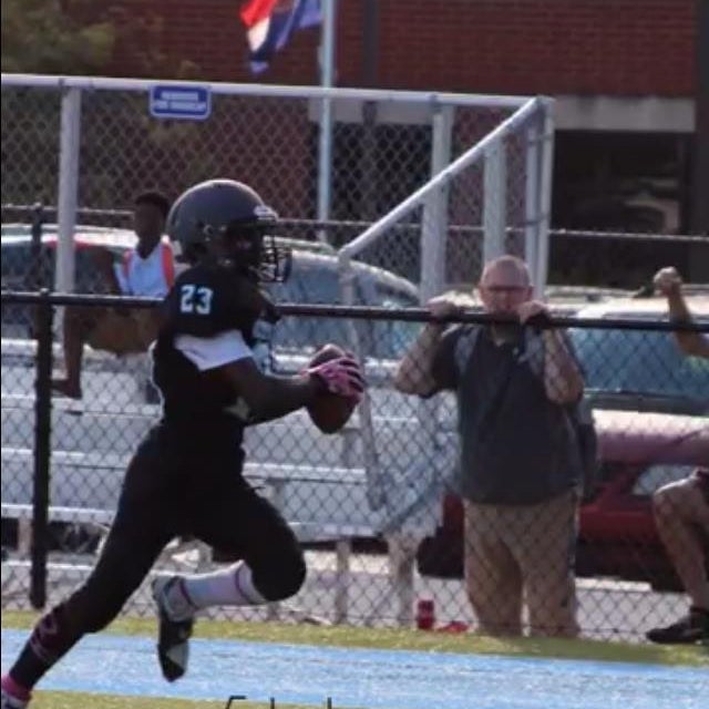 Montell Essex-Benjamin