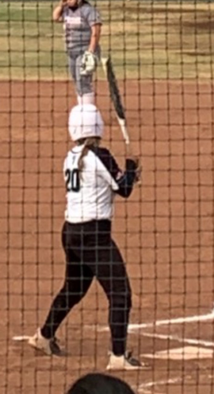 Alexis  Mogen