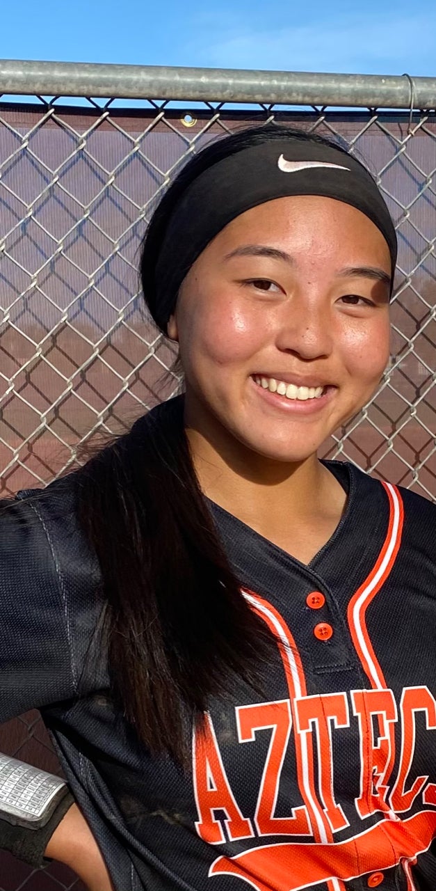 Jacqueline  Tom