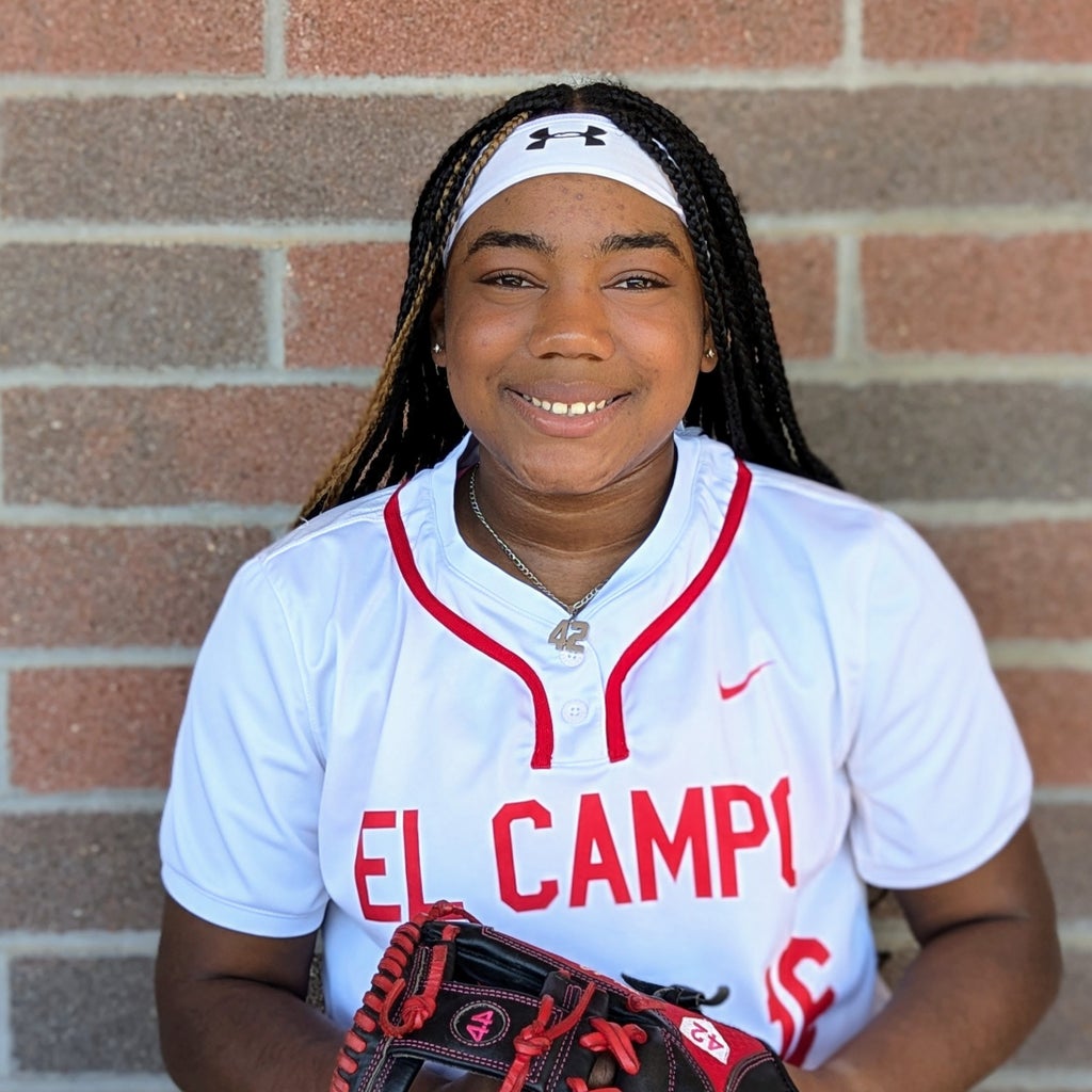 Mac'Yia Warner