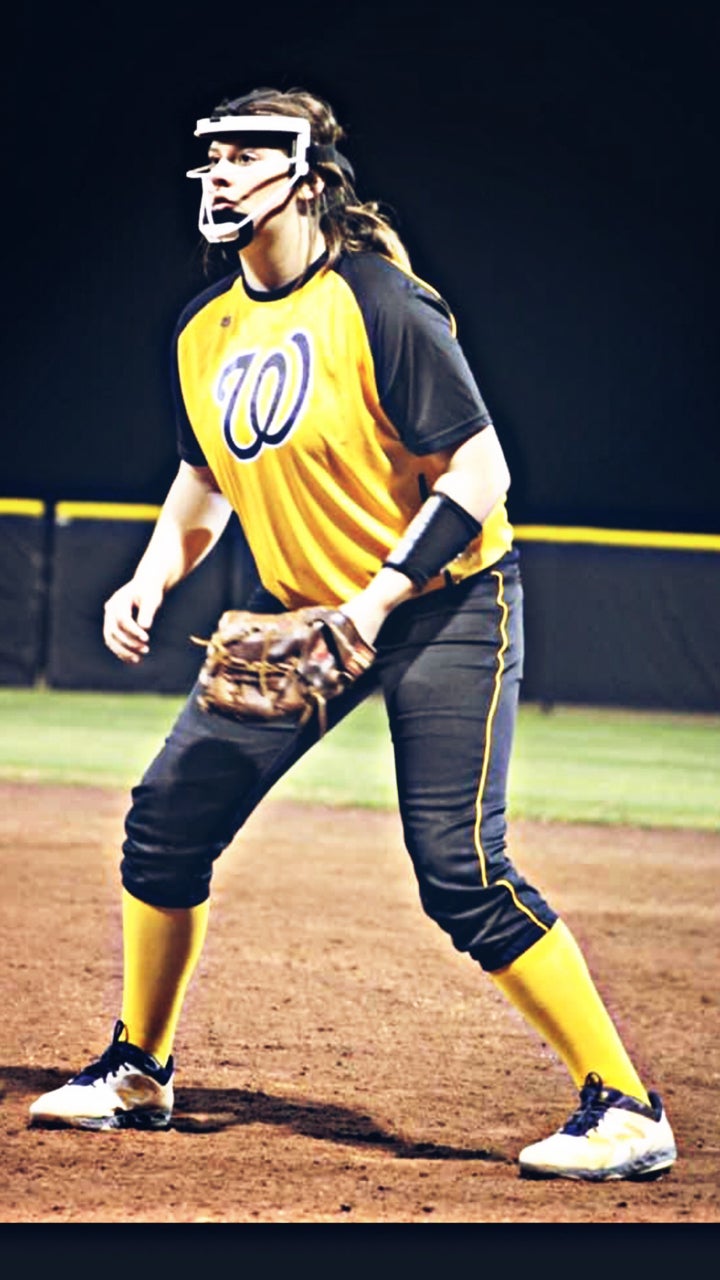 Bella  Sellers