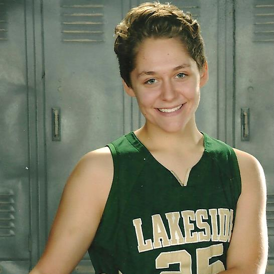 Carly Aponte