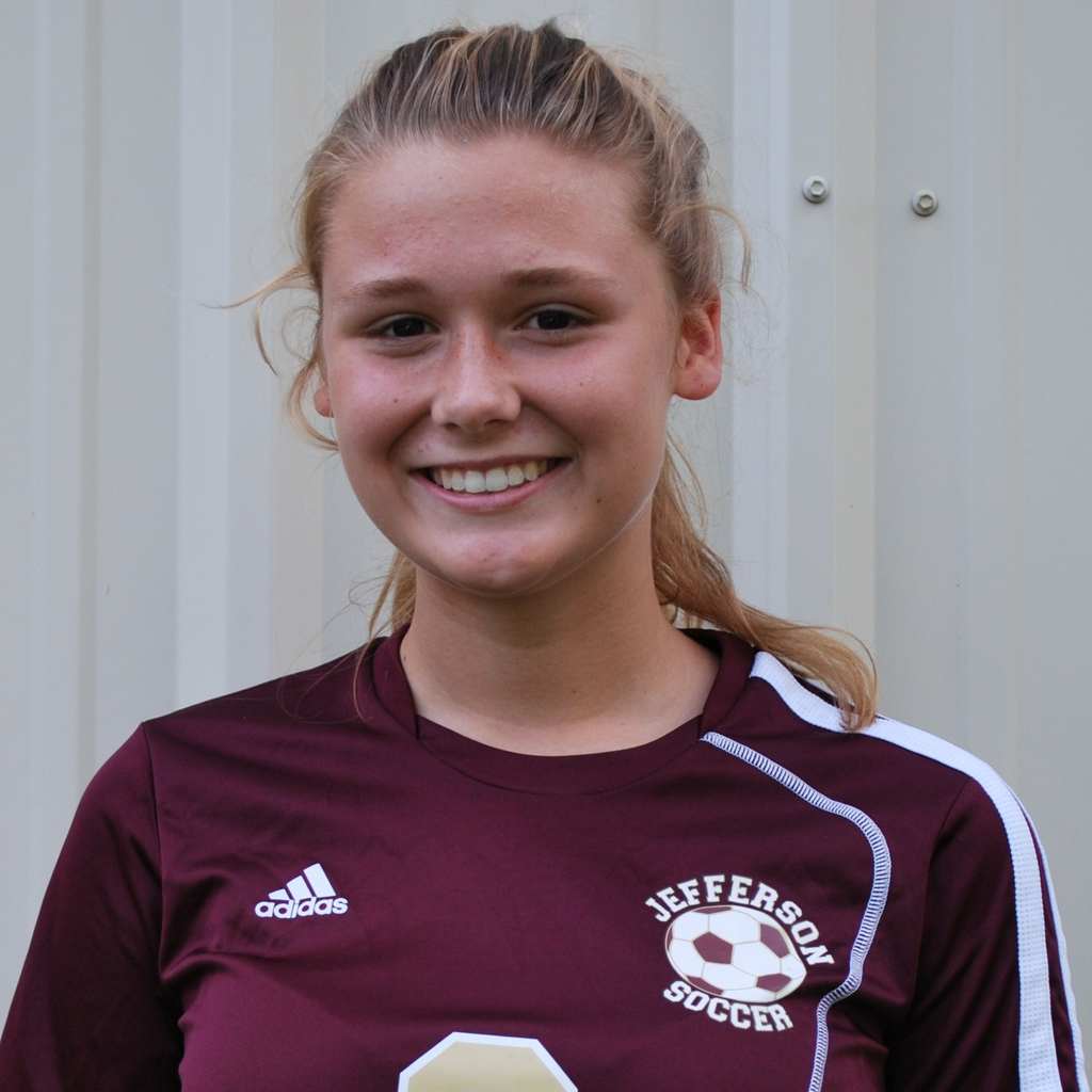 Laura "Bea" Barrat