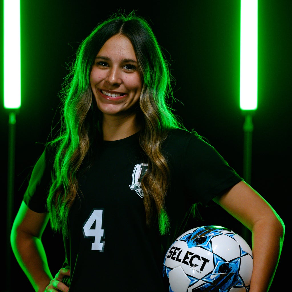 Sydney Chavez