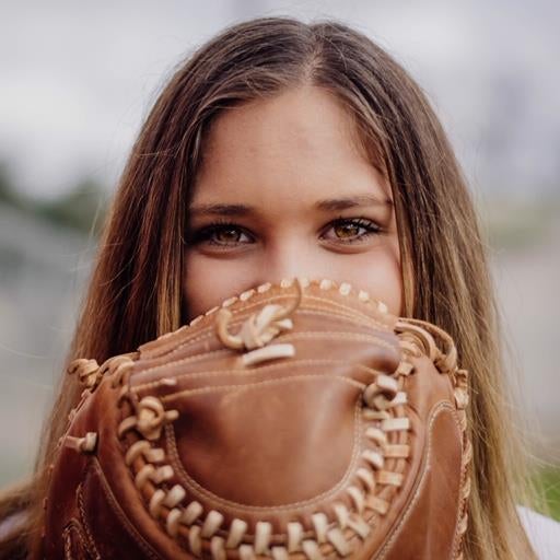 Isabella  Snyder