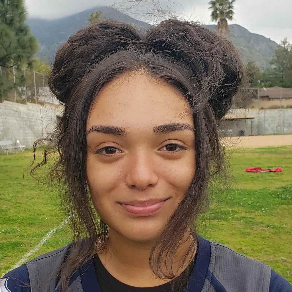 Samantha Flores