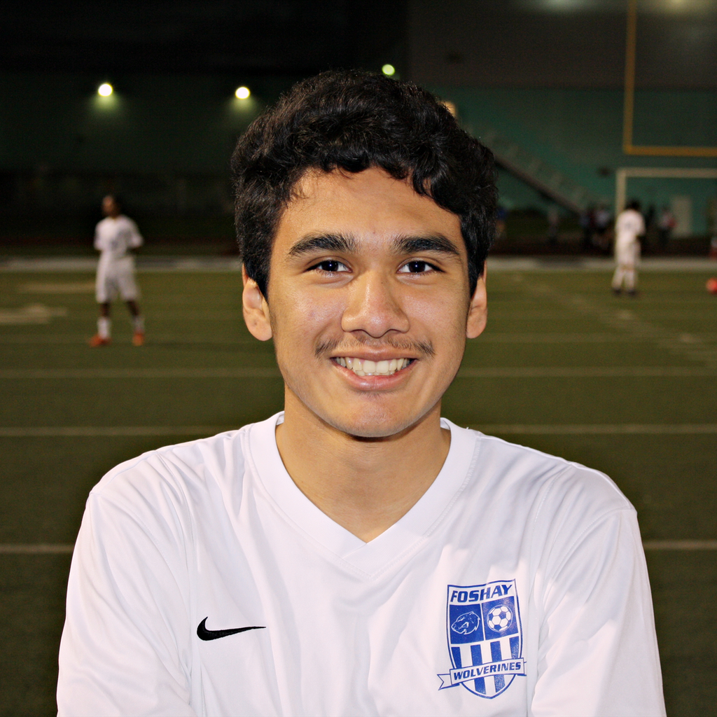 DANIEL MARES