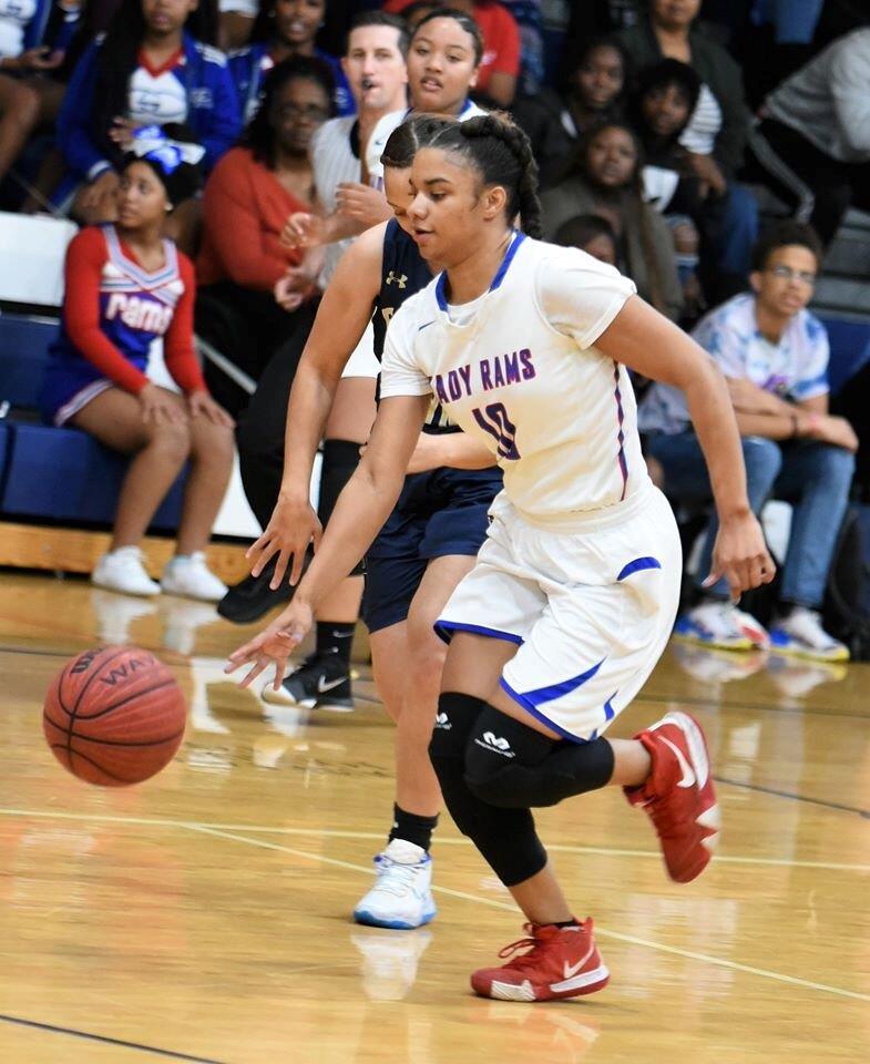 Jaanasia Edwards