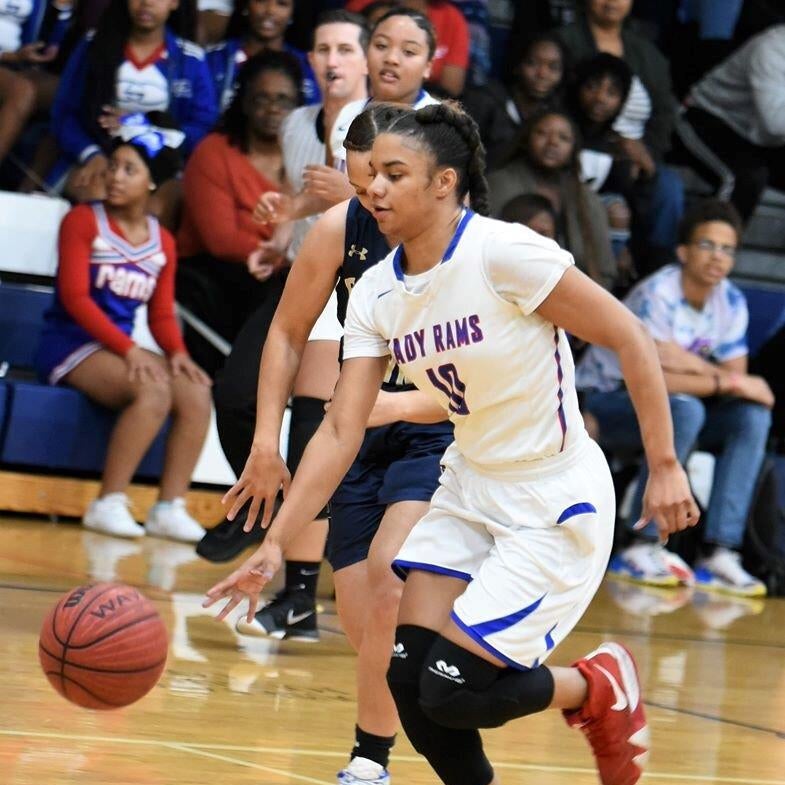 Jaanasia Edwards
