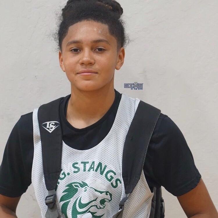 Arionna  (aj) Jackson