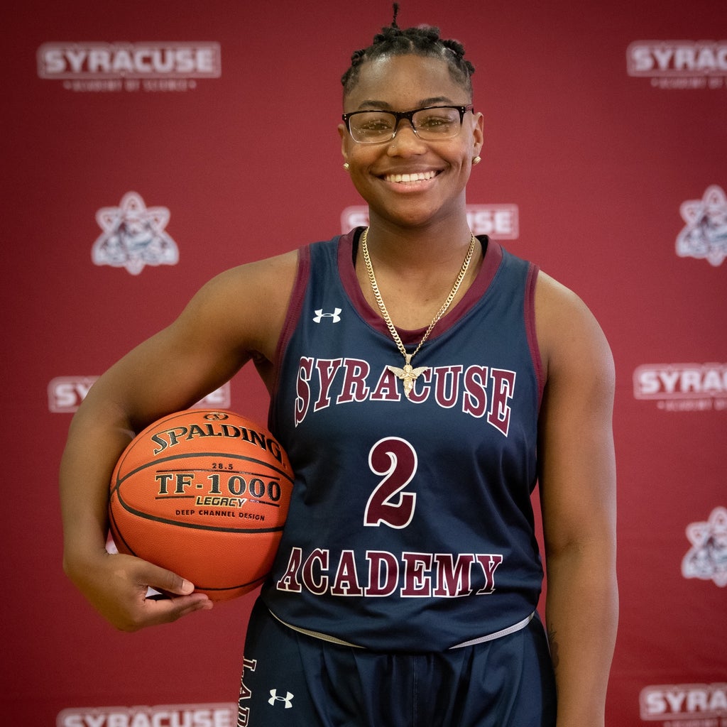 Ajahnik Brown