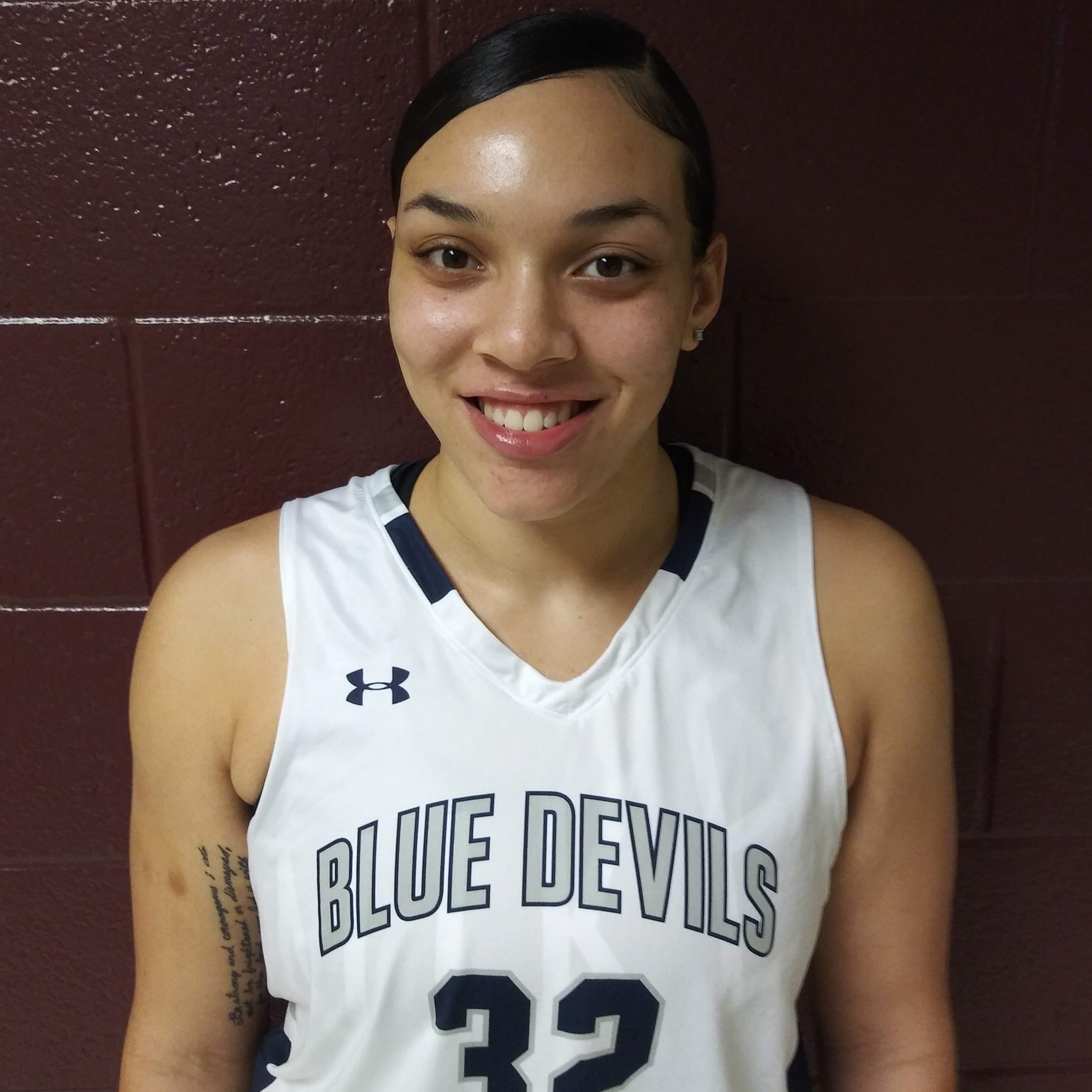 Alexis Brewster