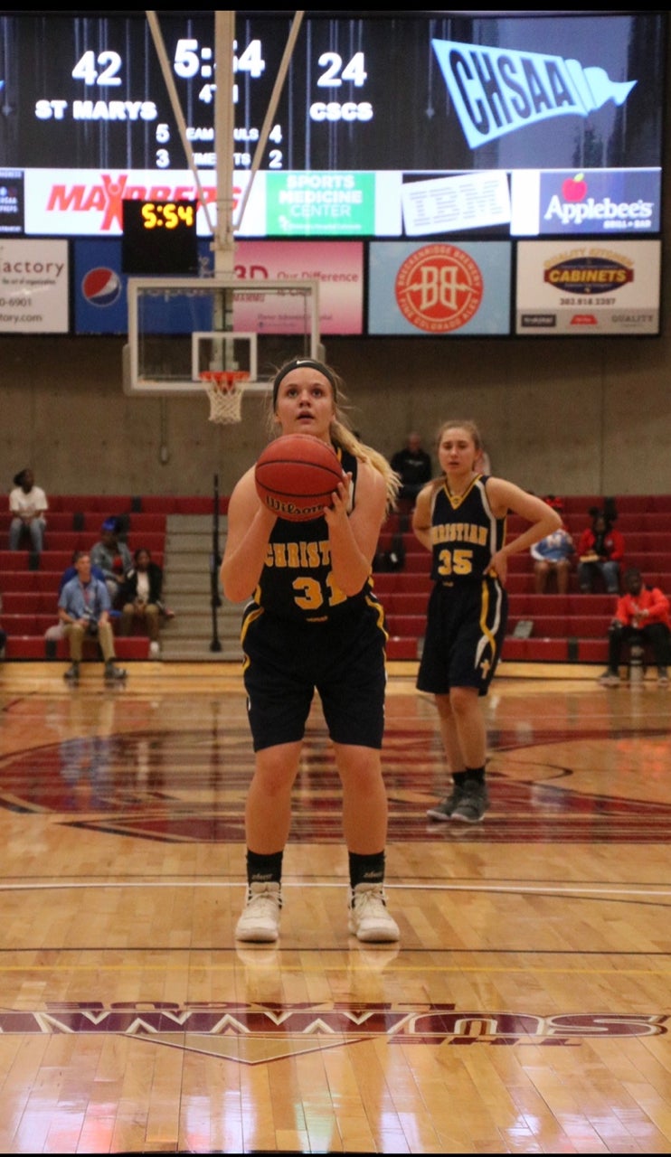 Elleah Hoekert