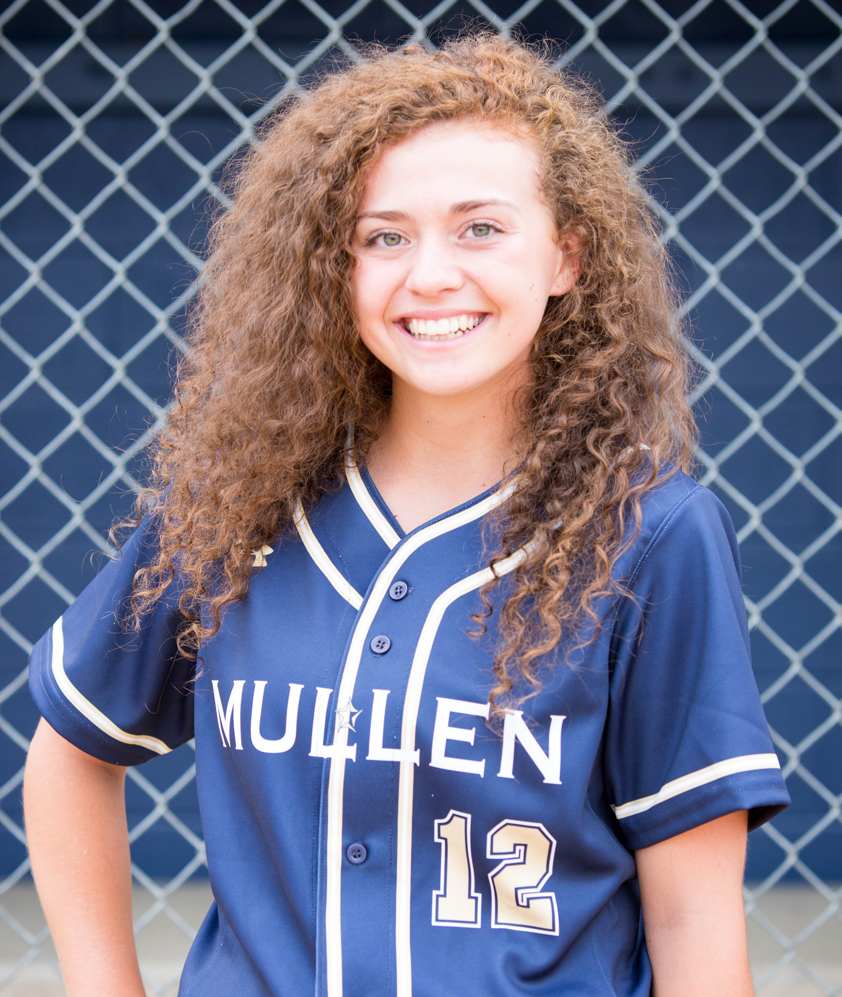 Bella Hawkins