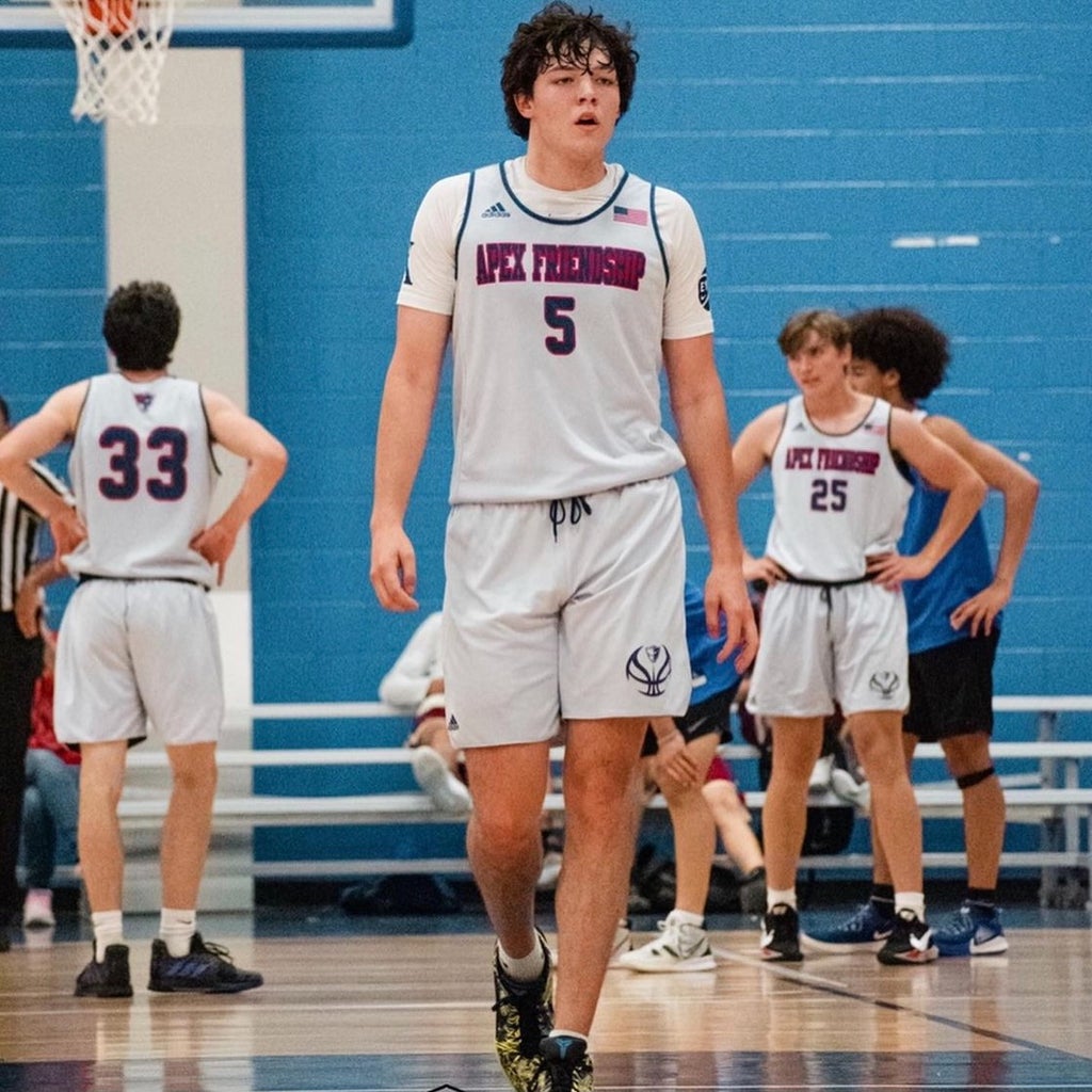Isaac Holmes