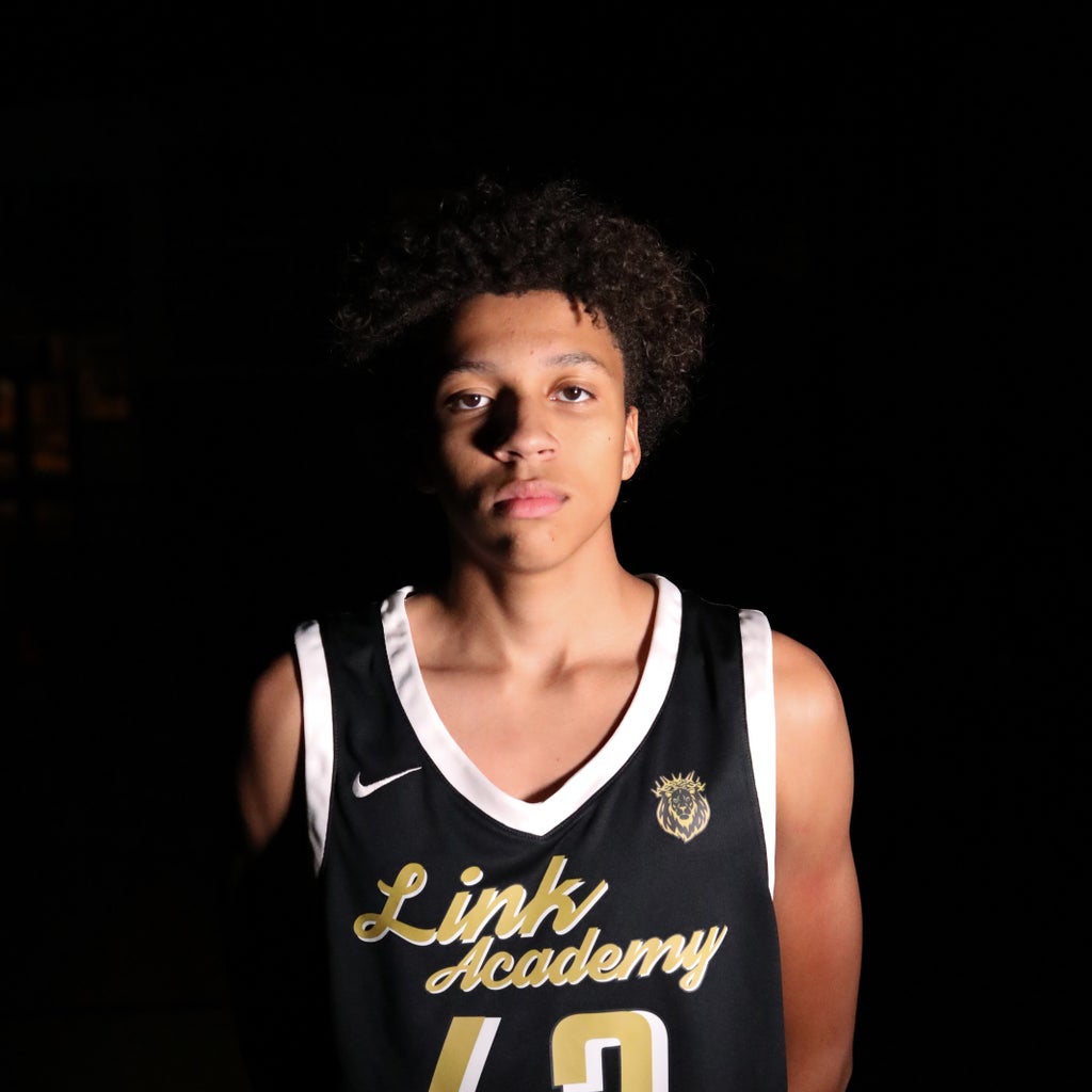 Link Academy Basketball Roster (202122)