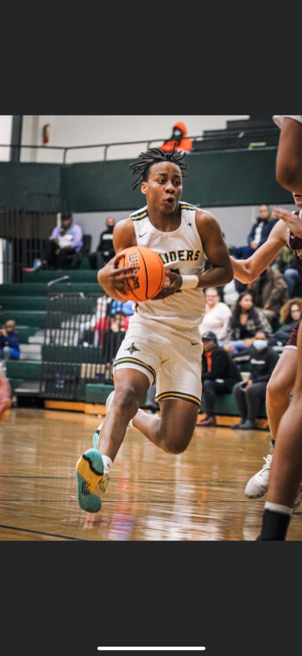 Vantavious Butler
