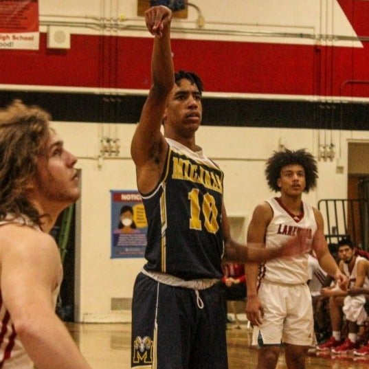Donovan Desha