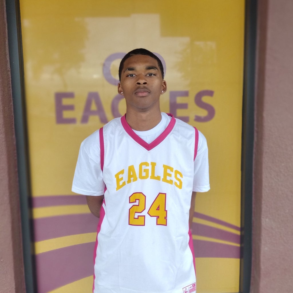 Elijah Hughes mugshot