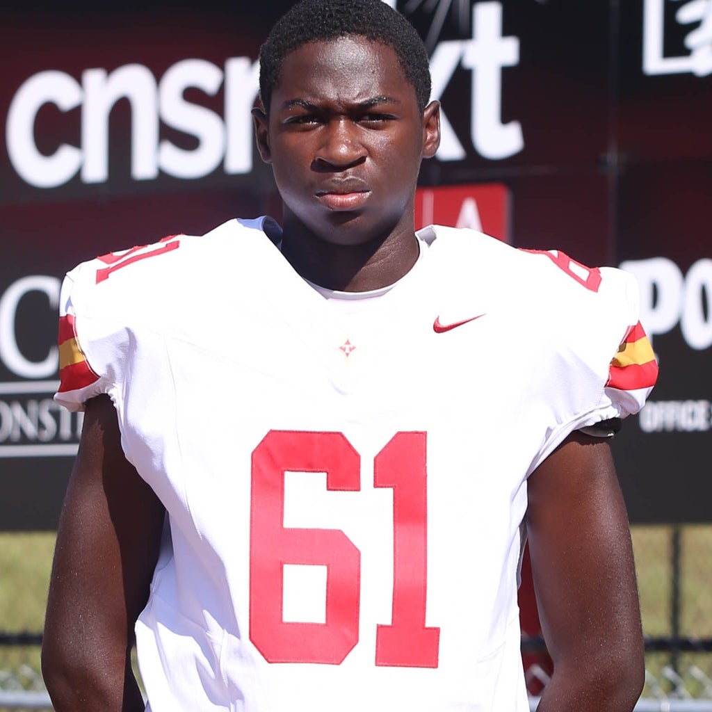 Dominique Hill mugshot