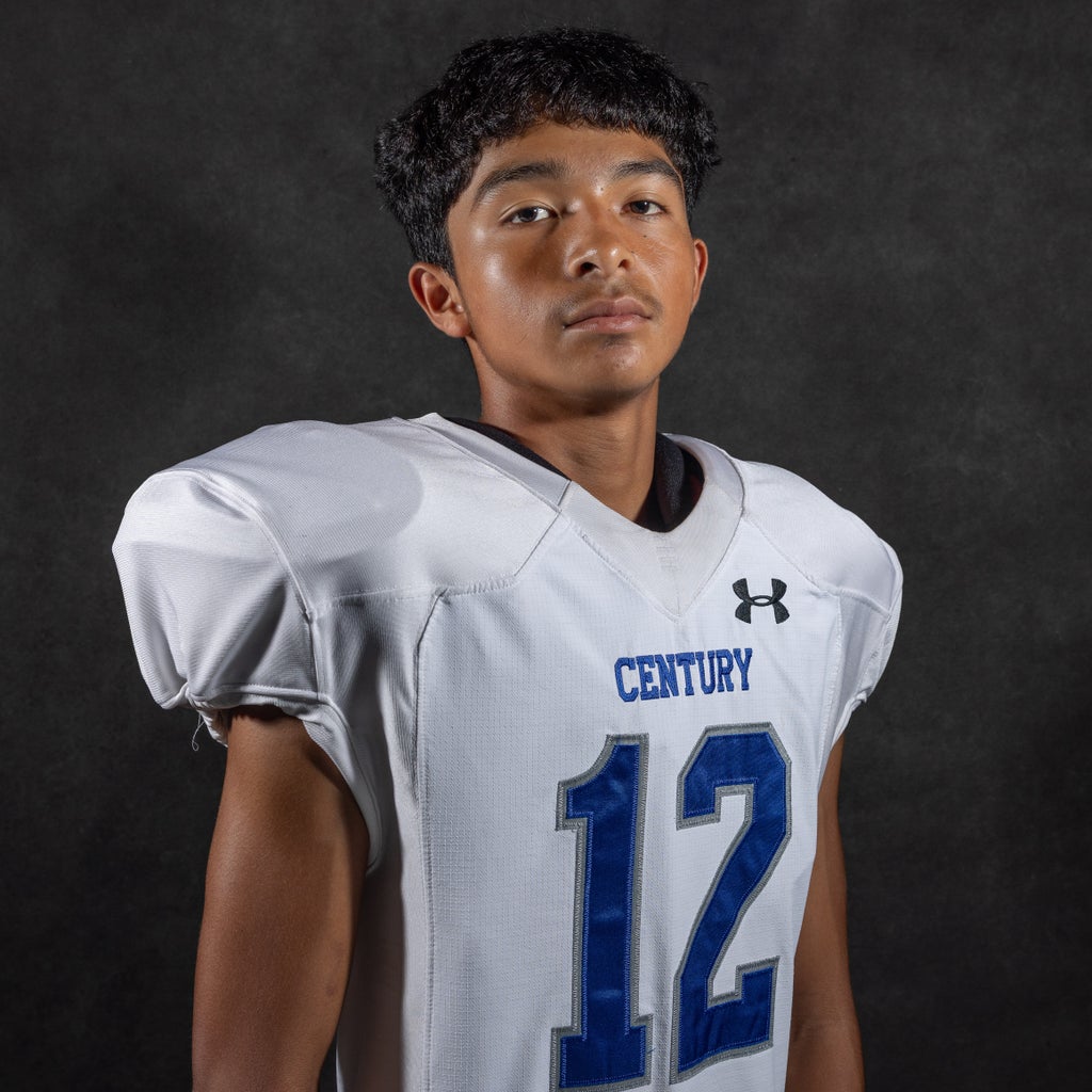 Damian Flores mugshot