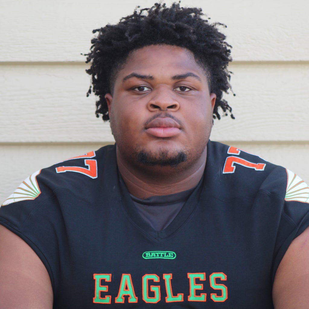 Jamari Holiday mugshot