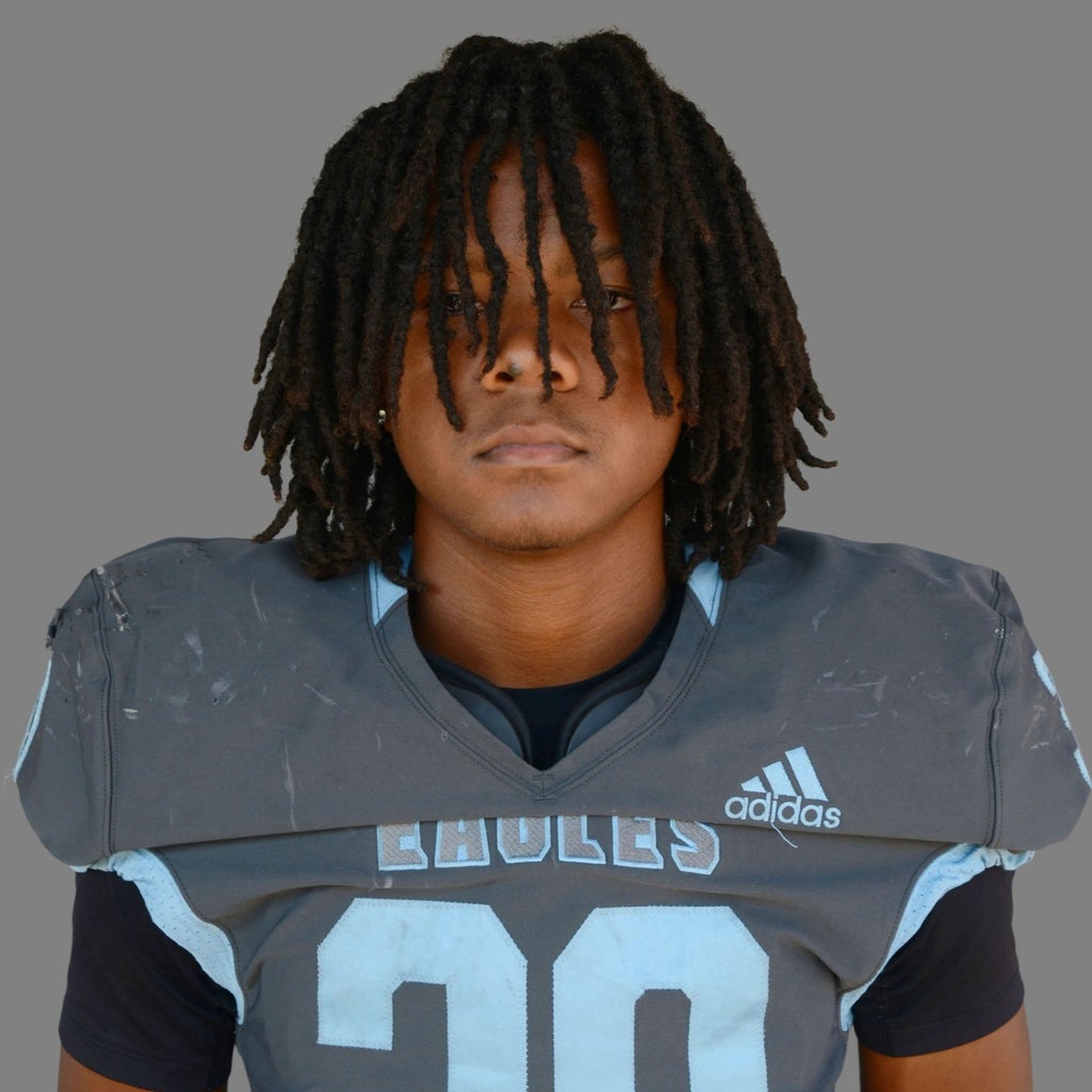 Daeveon Brown