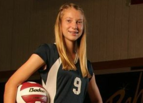 Elle Hastings