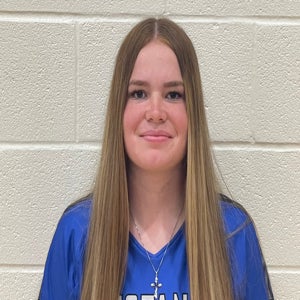 Leah Arnold mugshot