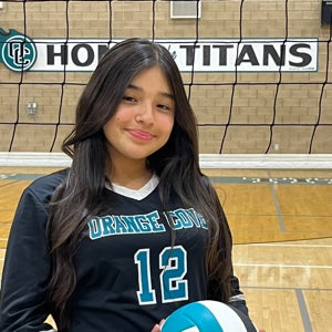 Bella  Fernandez mugshot