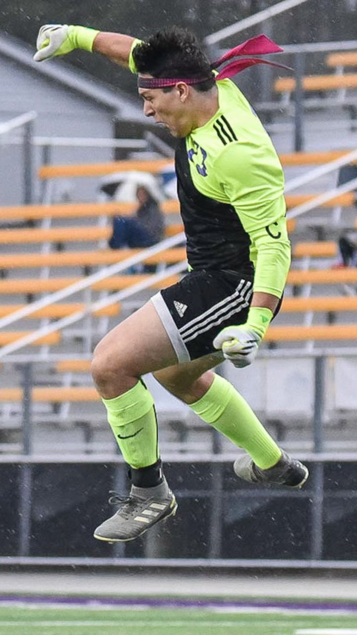 Aaron Helton