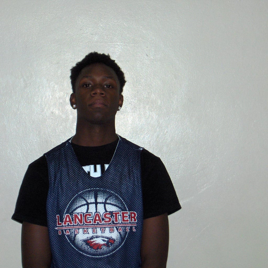 Avion Robinson mugshot