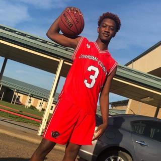 Keshun Holly