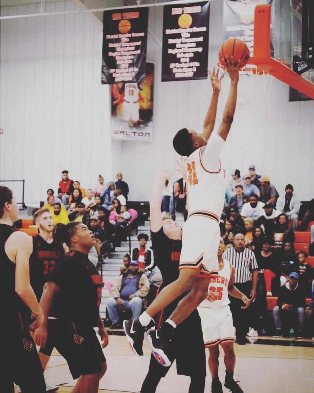 Monkeevio Phinnessee mugshot