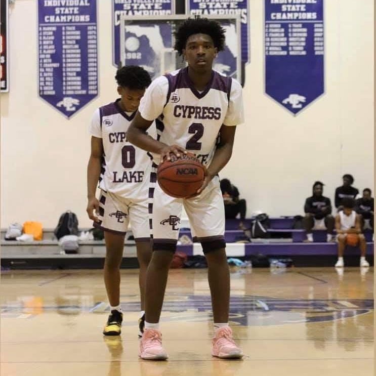 De'Varion Aaron