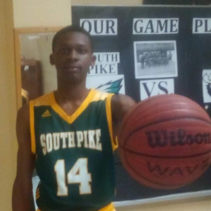 Montavius Hayes