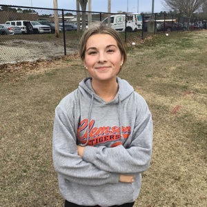 Eliza Taylor mugshot