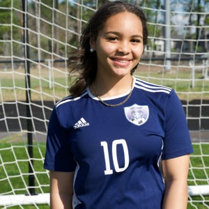 Lakyn Sealey