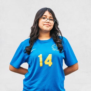 Yuritzy Flores  mugshot