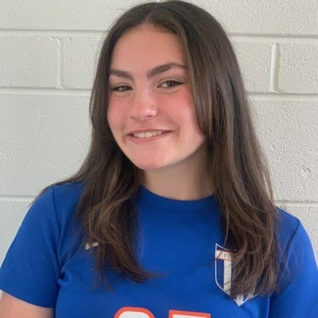 Bella  DeLong