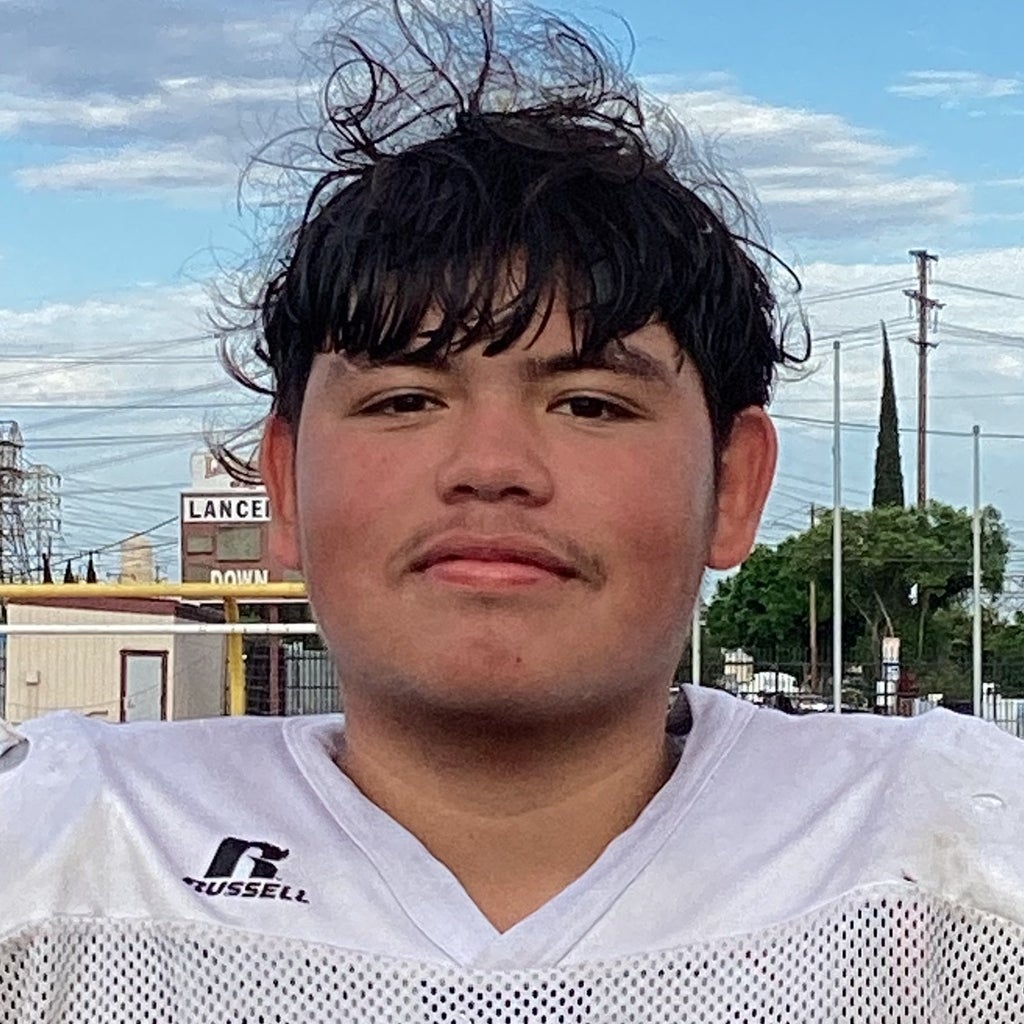 Bell Gardens Football Roster (202324)